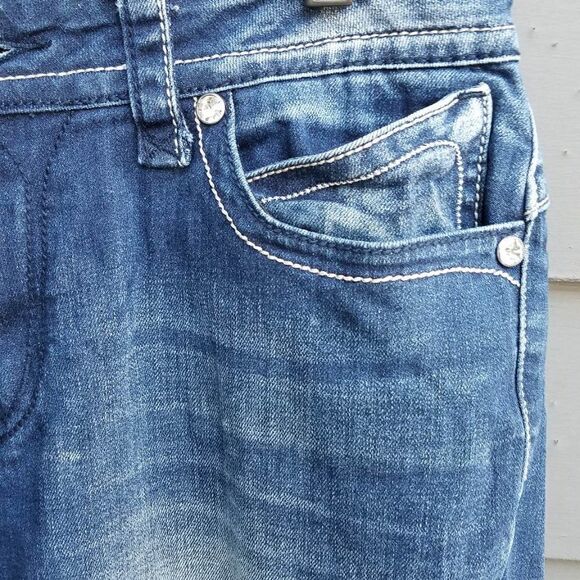Zenim Denim Natural Waist Cropped Jeans Bling on Back Pockets size 29 8 - Picture 11 of 12